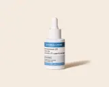 Sérum Aroma-Zone à la niacinamide 10% cuivre & zinc. Idéal pour une routine matin ou soir, ce soin anti-imperfections régule la peau.